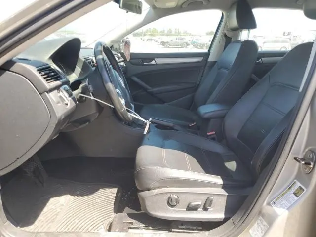 2014 VOLKSWAGEN PASSAT S  