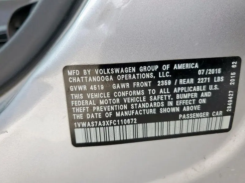 2015 VOLKSWAGEN PASSAT S  