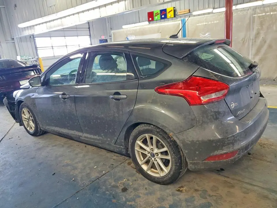 2016 FORD FOCUS SE  