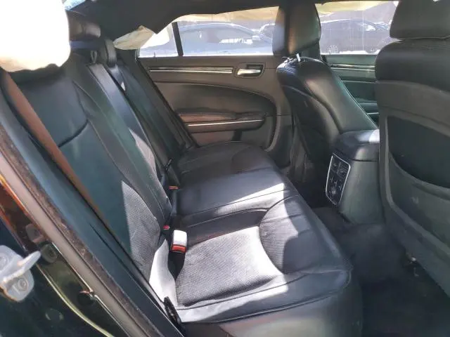 2013 CHRYSLER 300C   