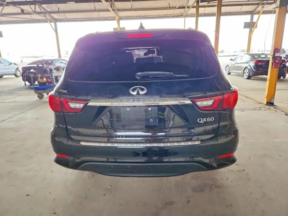 2019 INFINITI QX60 LUXE  