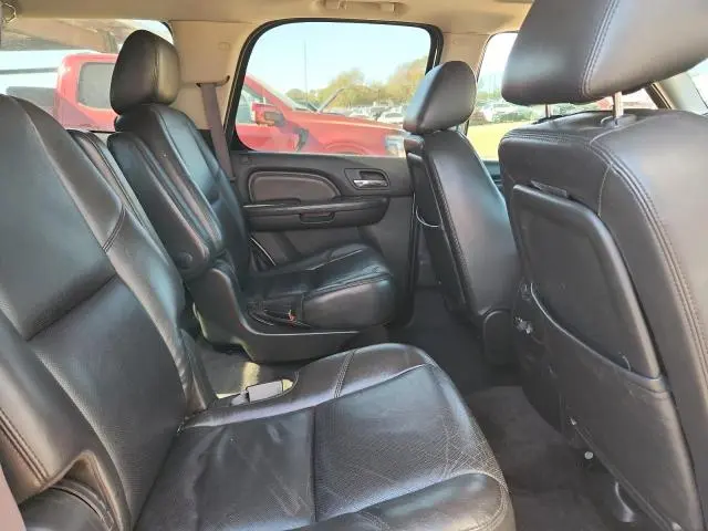 2011 GMC YUKON DENALI  