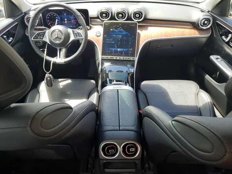 2023 MERCEDES-BENZ C 300  