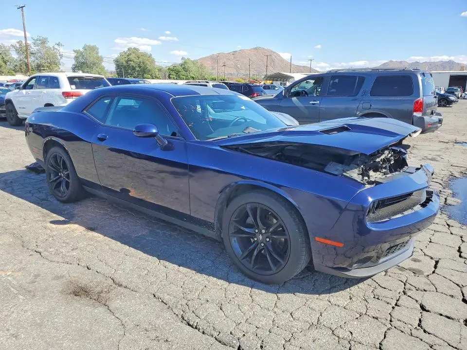 2017 DODGE CHALLENGER SXT  