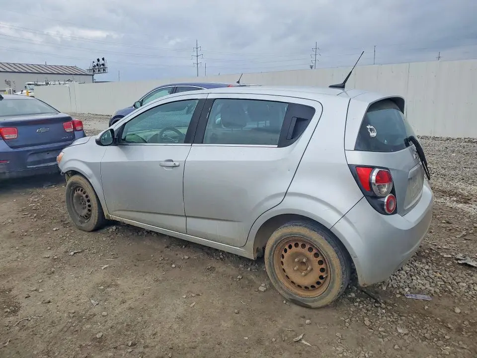 2013 CHEVROLET SONIC LT  