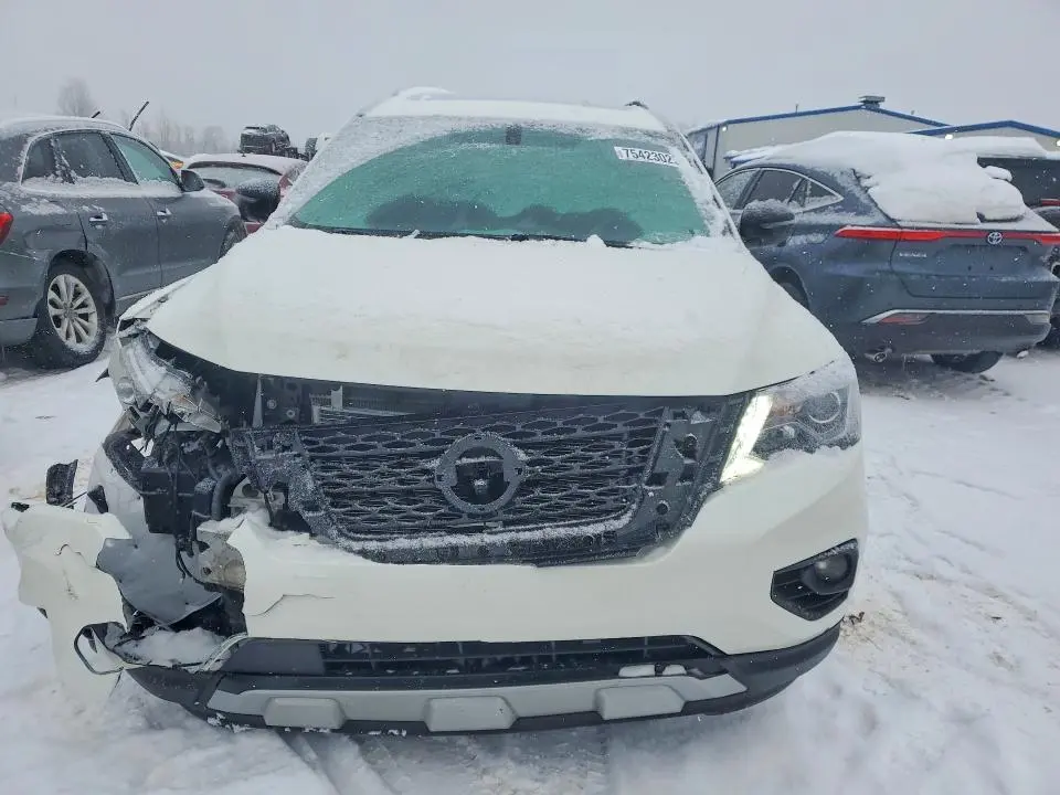 2020 NISSAN PATHFINDER SL  
