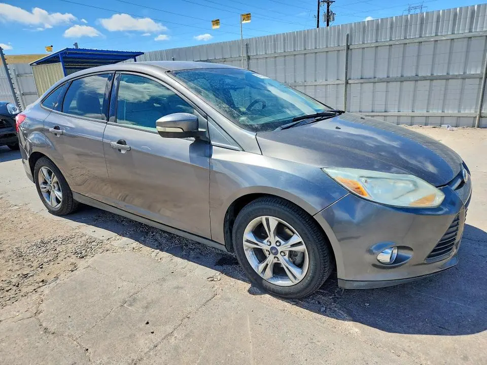 2013 FORD FOCUS SE  