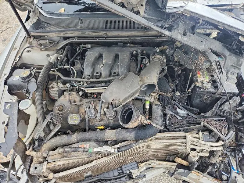 2015 FORD TAURUS LIMITED  