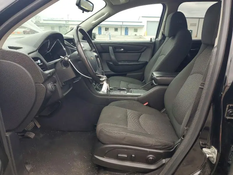 2016 CHEVROLET TRAVERSE LT  