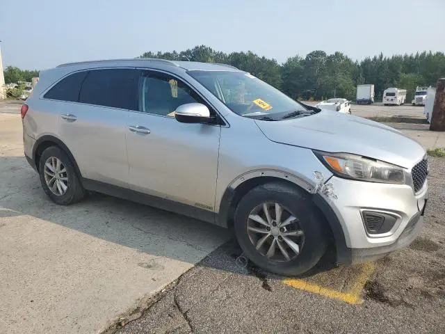 2017 KIA SORENTO LX