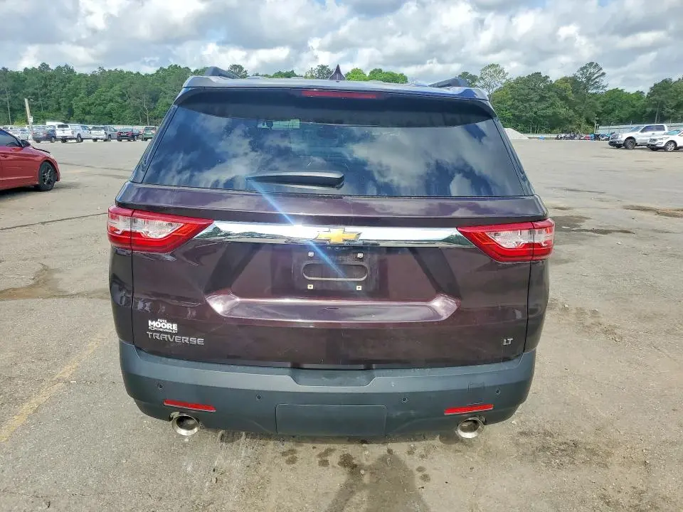 2021 CHEVROLET TRAVERSE LT  