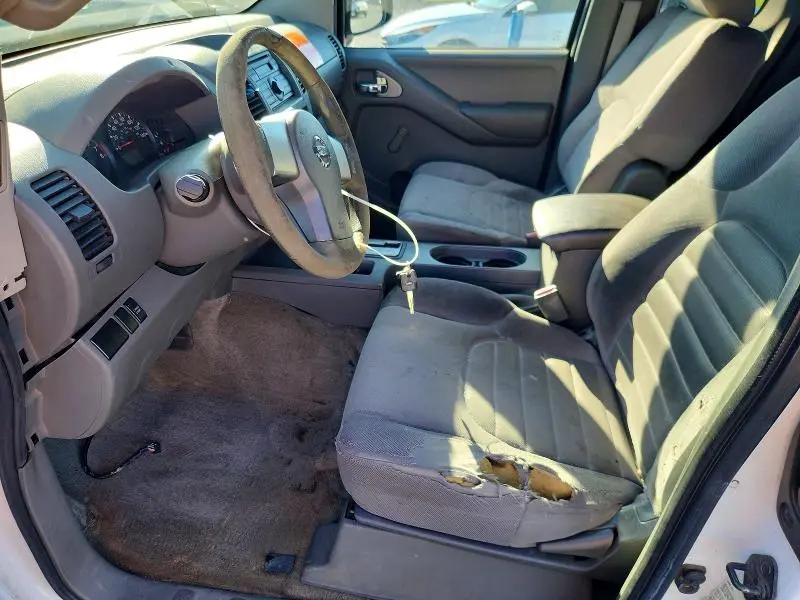2013 NISSAN FRONTIER S  