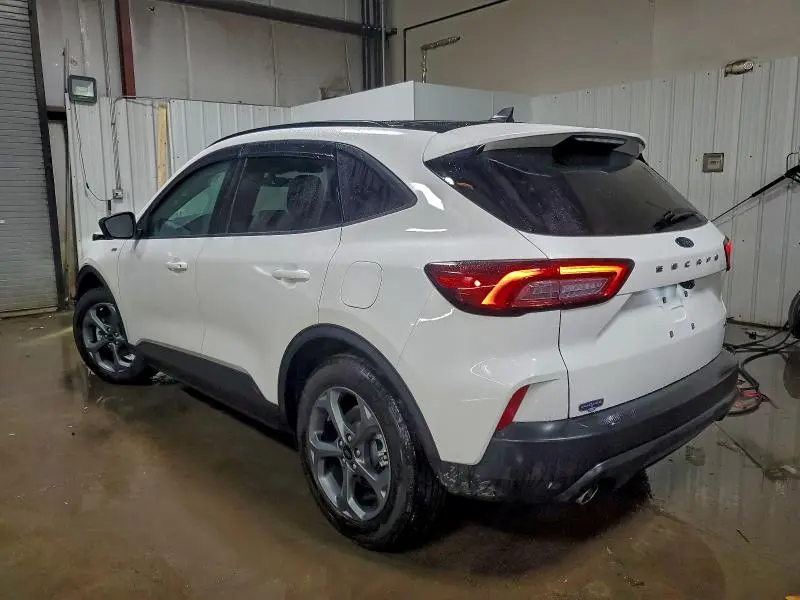 2025 FORD ESCAPE ST LINE  