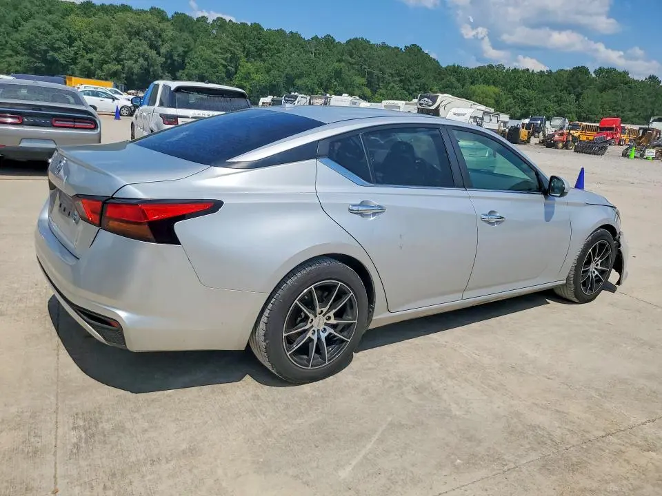 2020 NISSAN ALTIMA S  