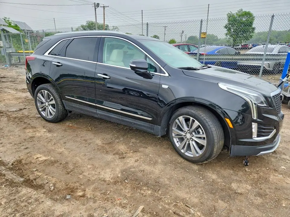 2025 CADILLAC XT5 PREMIUM LUXURY  