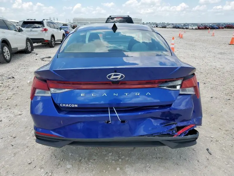 2021 HYUNDAI ELANTRA SEL  