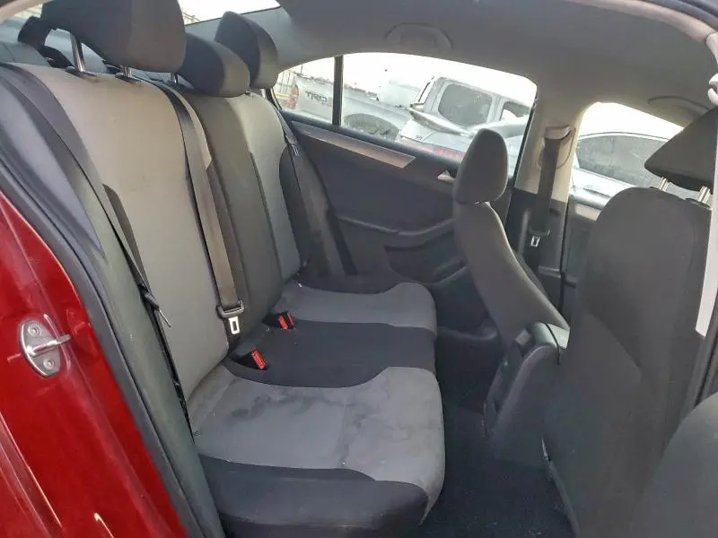 2018 VOLKSWAGEN JETTA S  