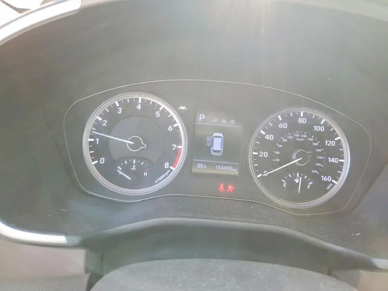 2019 HYUNDAI SANTA FE SE  