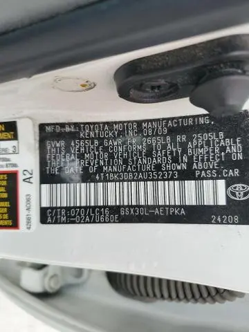 2010 TOYOTA AVALON XL  