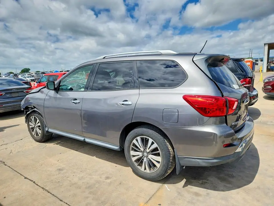2017 NISSAN PATHFINDER S  