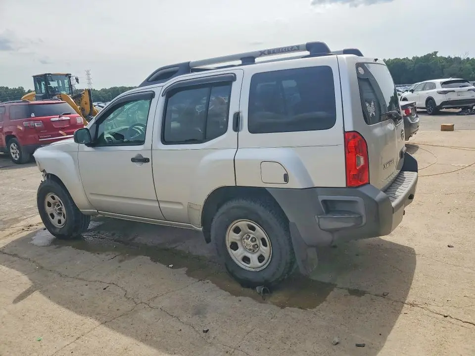 2010 NISSAN XTERRA X  