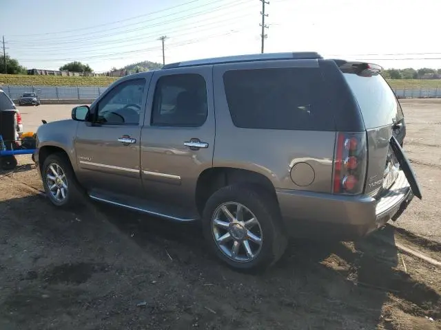 2011 GMC YUKON DENALI  