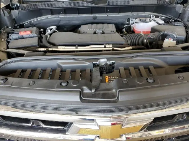 2025 CHEVROLET SILVERADO K1500 LT  