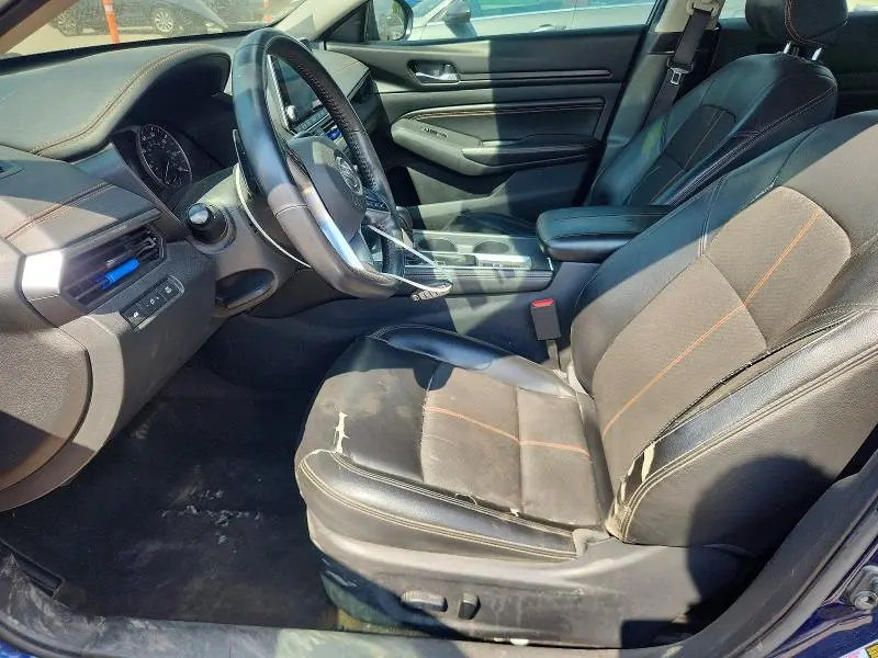 2021 NISSAN ALTIMA SR  