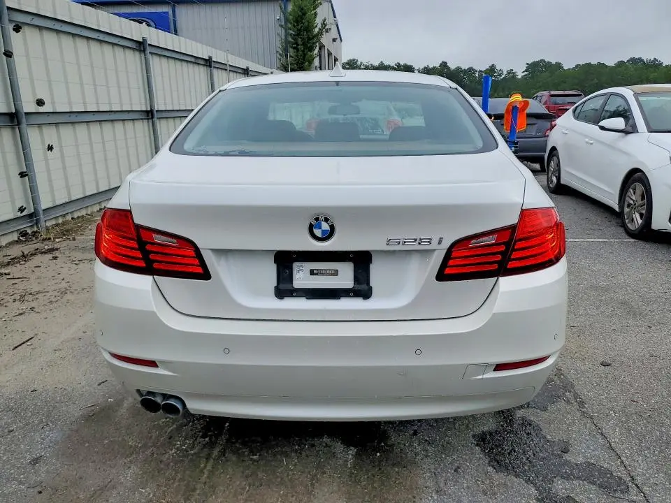 2016 BMW 528 I  