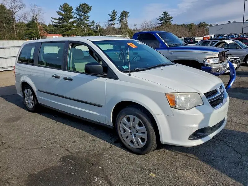 2014 DODGE GRAND CARAVAN SE  