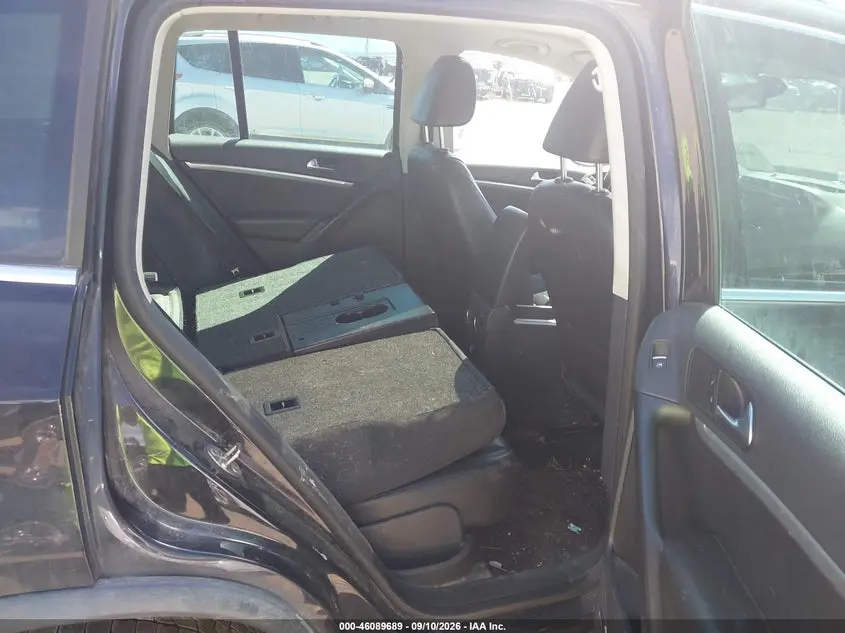 2012 VOLKSWAGEN TIGUAN SEL