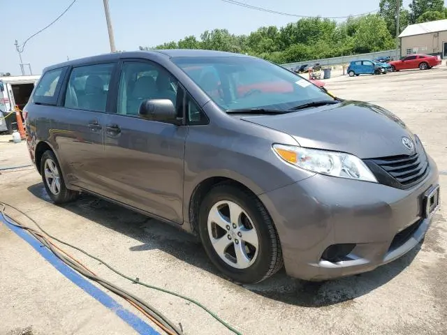 2015 TOYOTA SIENNA   