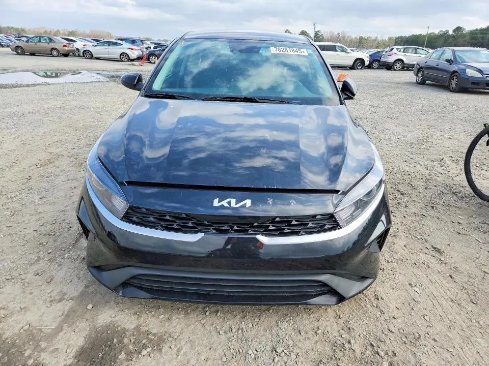 2024 KIA FORTE   