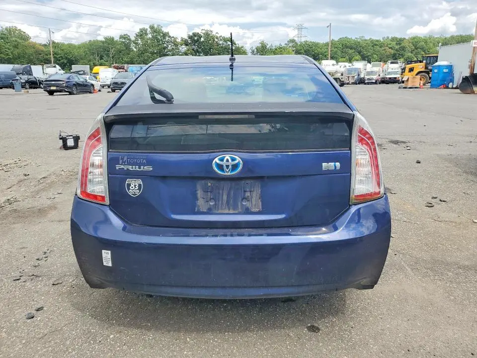 2012 TOYOTA PRIUS TWO  