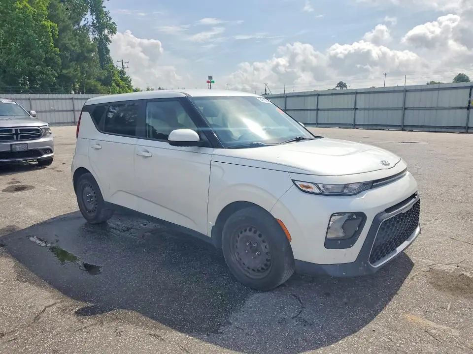 2021 KIA SOUL LX  