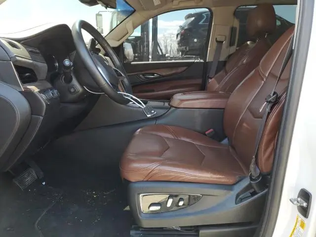 2017 CADILLAC ESCALADE LUXURY