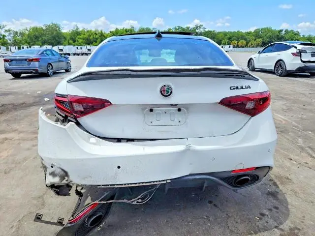 2019 ALFA ROMEO GIULIA   