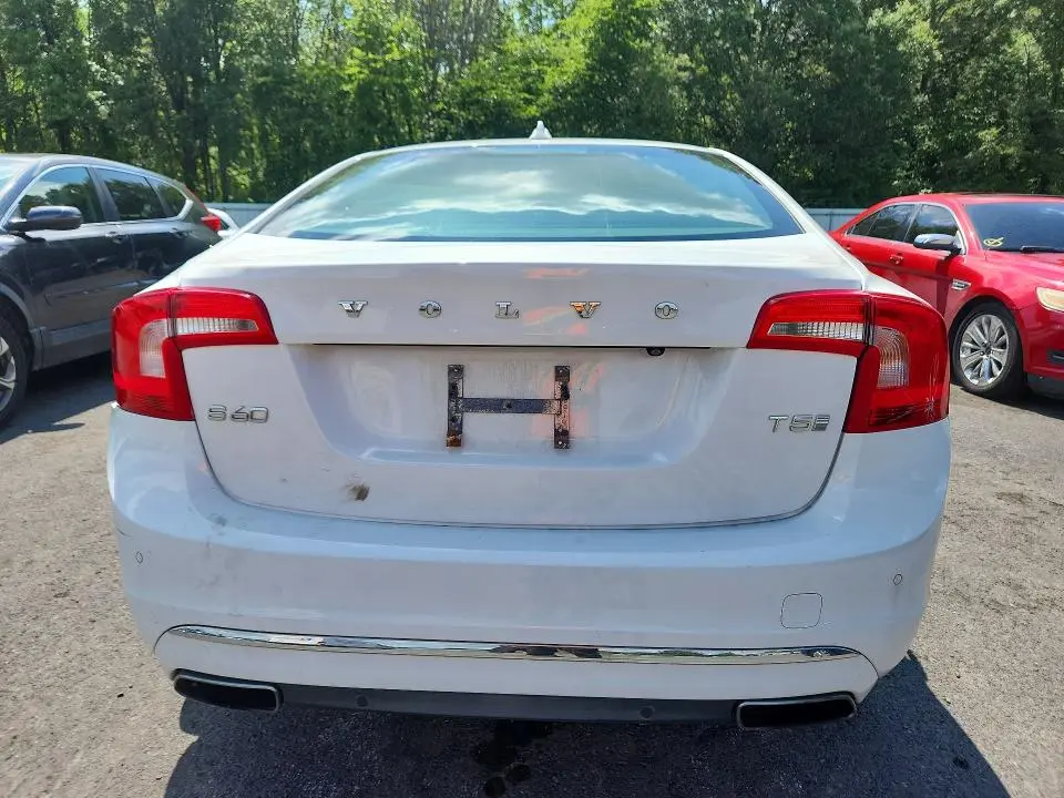 2016 VOLVO S60 PREMIER  