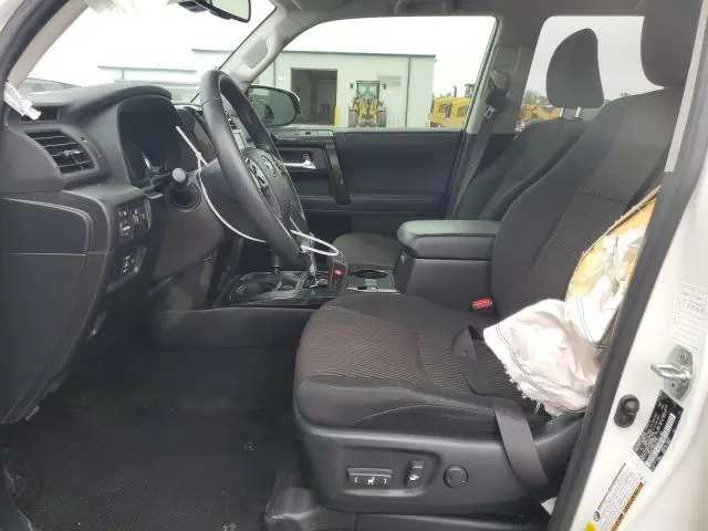 2023 TOYOTA 4RUNNER SE  