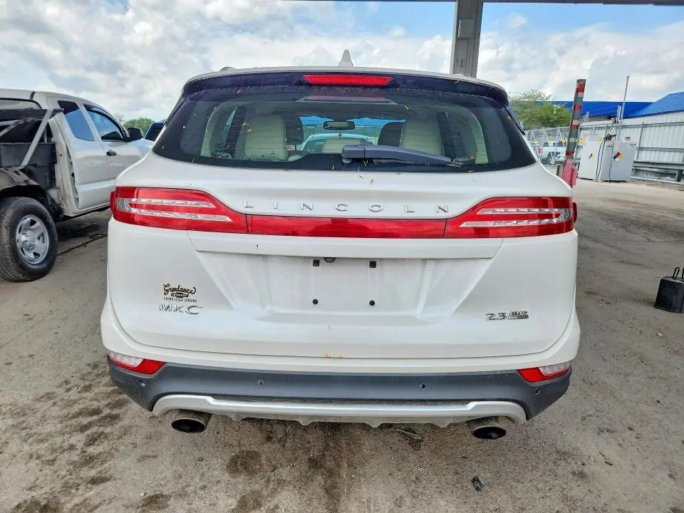 2016 LINCOLN MKC RESERVE  