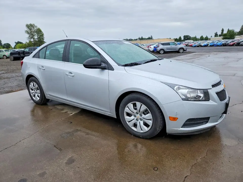 2012 CHEVROLET CRUZE LS  