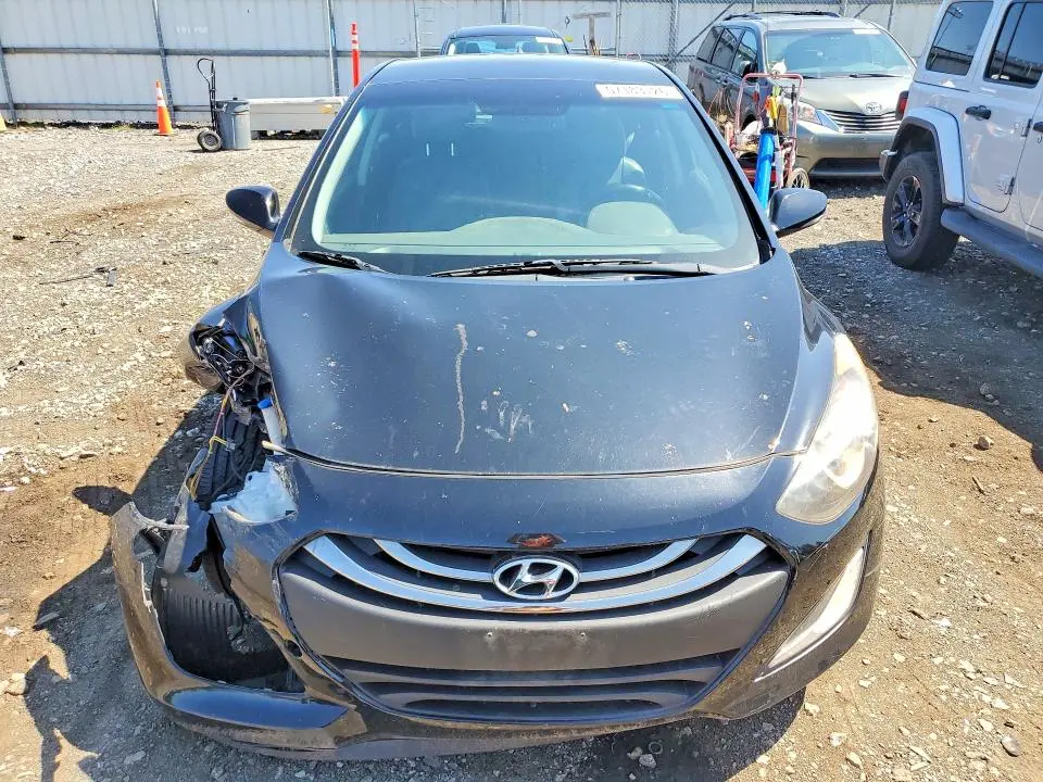 2013 HYUNDAI ELANTRA GT BASE  