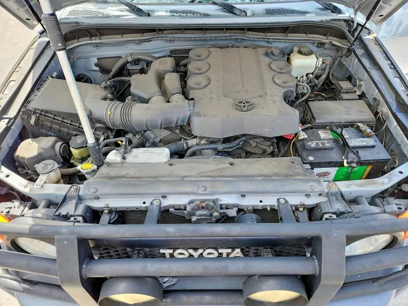 2013 TOYOTA FJ CRUISER BASE  