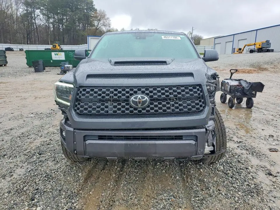2020 TOYOTA TUNDRA SR5  