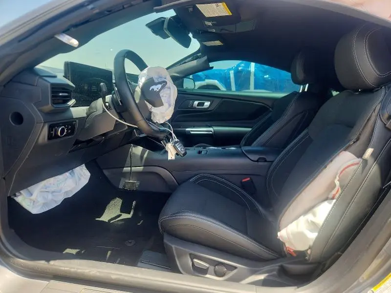 2025 FORD MUSTANG GT  