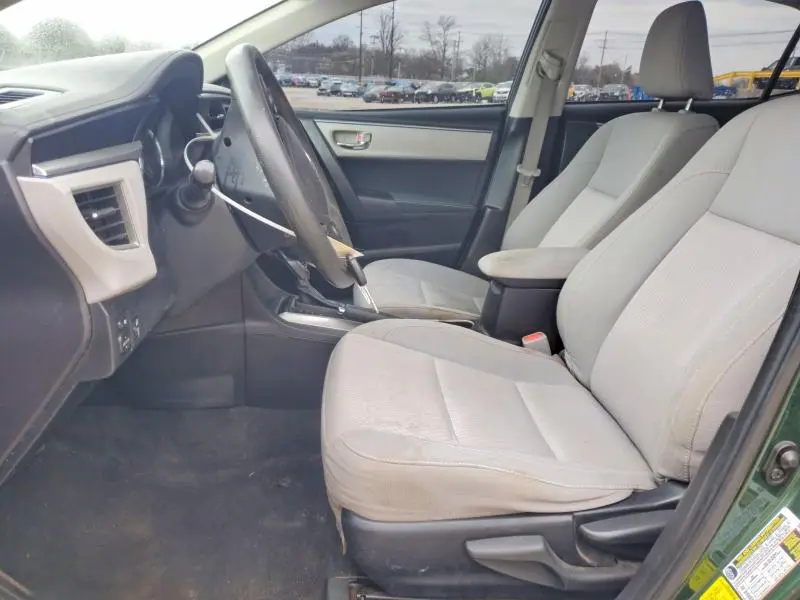 2014 TOYOTA COROLLA LE PLUS  