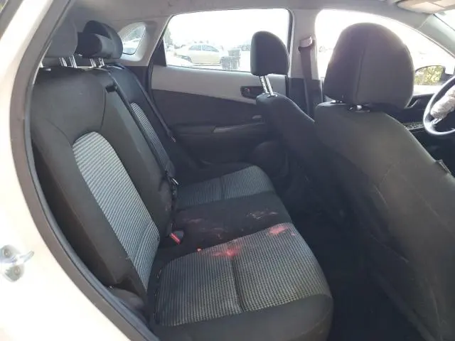 2018 HYUNDAI KONA SE  
