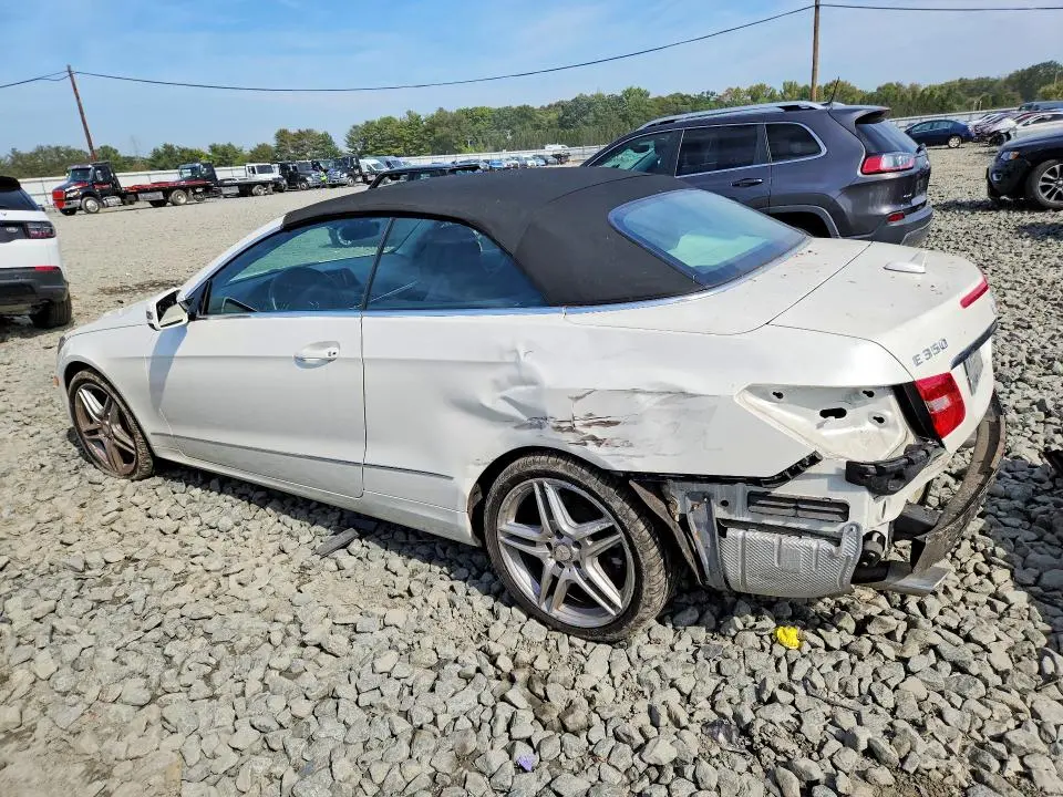 2011 MERCEDES-BENZ E 350  