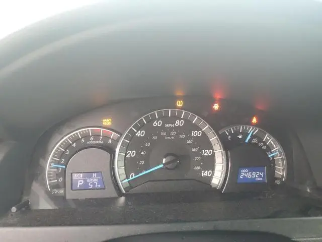 2014 TOYOTA CAMRY L  