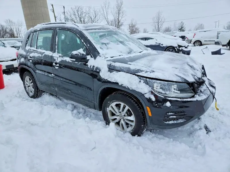 2015 VOLKSWAGEN TIGUAN S  